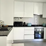 Appartement Casa Esmeralda, Piscina, Estacionamento, Ac, Wifi *