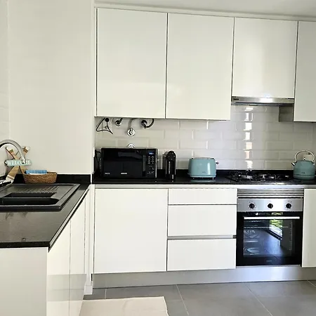 Apartamento Casa Esmeralda, Piscina, Estacionamento, Ac, Wifi *